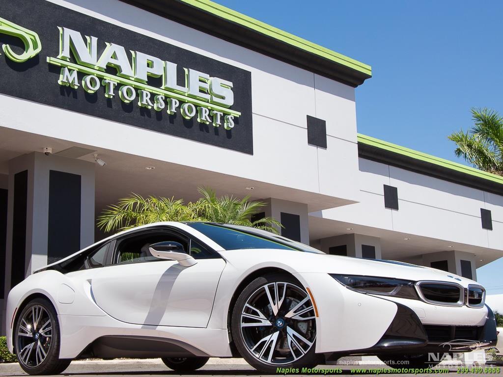 その他 user_5ae28ba5 Used-2015-BMW-i8-1636133385.jpg