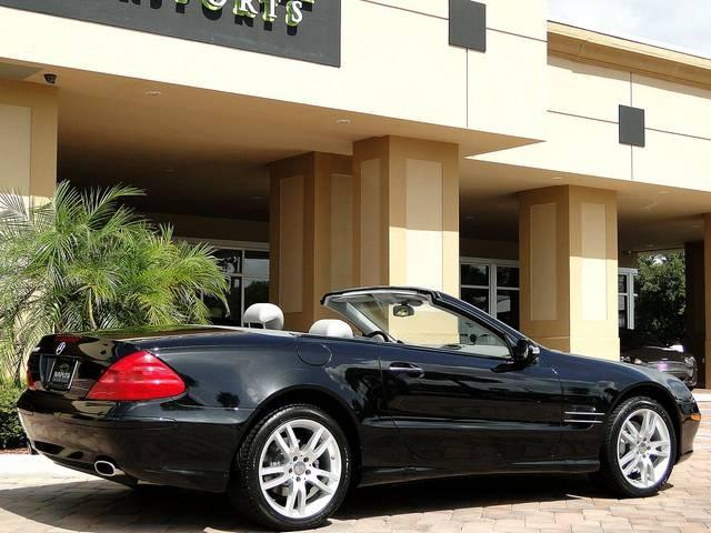 VIN: WDBSK75F93F048945 | Used 2003 Mercedes-Benz SL-Class SL 500