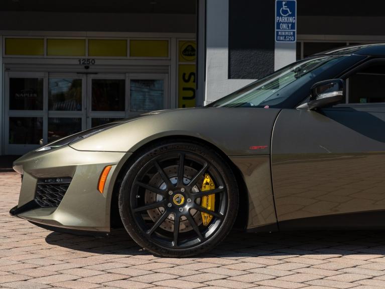 レアデック　lotus LUCUA osaka（ルクア大阪）