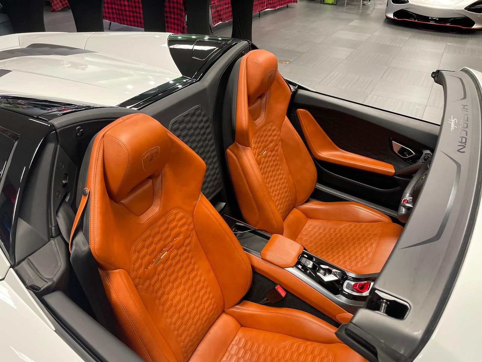 VIN: ZHWUR2ZF8KLA11740 | Used 2019 Lamborghini Huracan LP 580-2