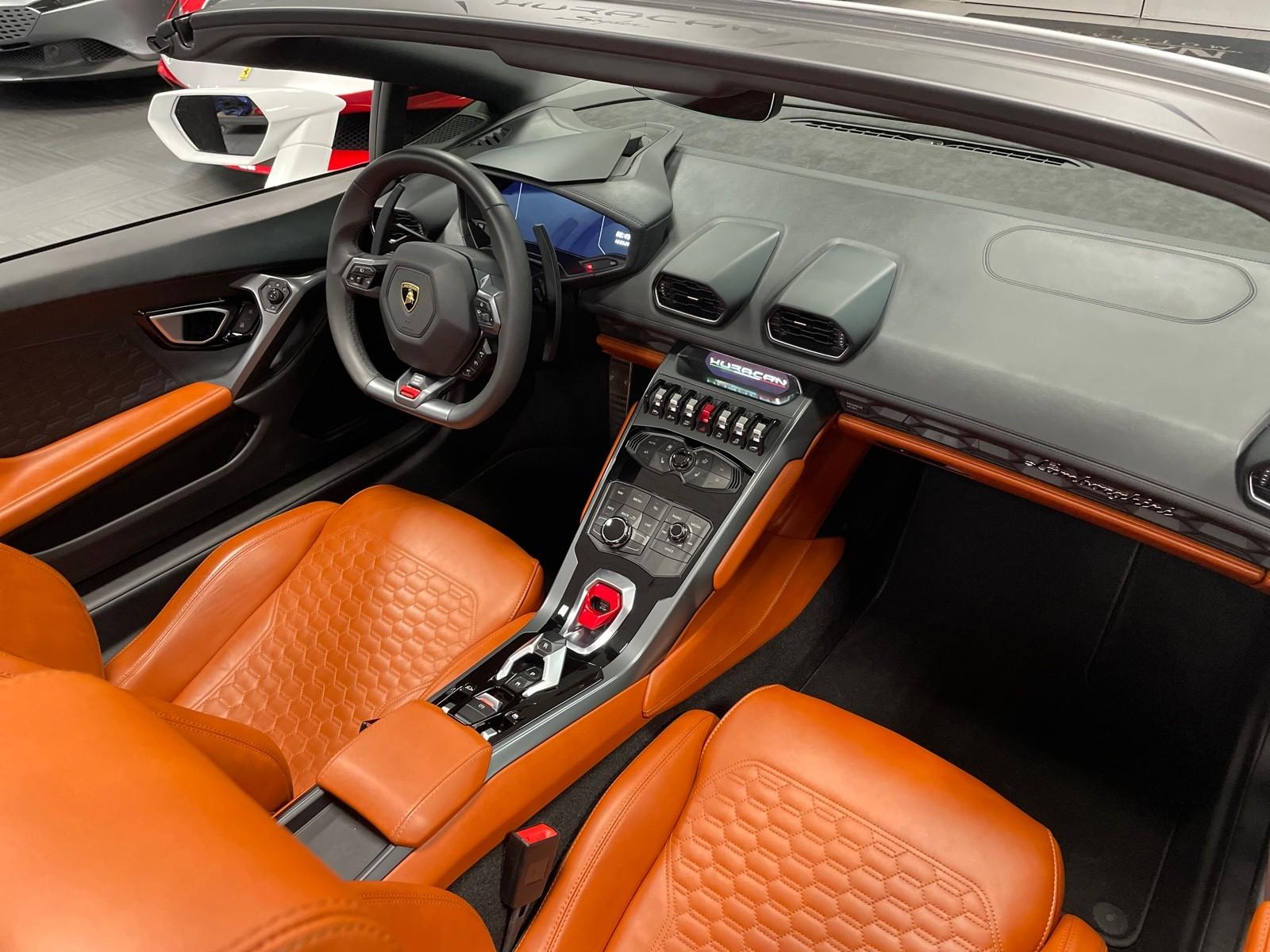 VIN: ZHWUR2ZF8KLA11740 | Used 2019 Lamborghini Huracan LP 580-2
