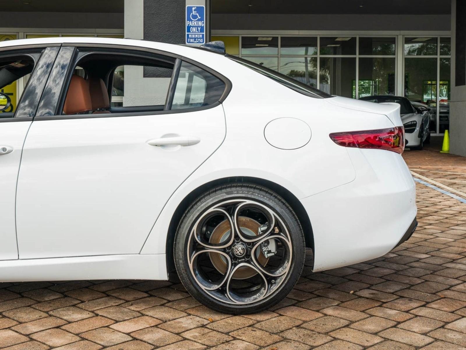 VIN: ZARFAMBN6N7655131 | New 2022 Alfa Romeo Giulia Ti For Sale