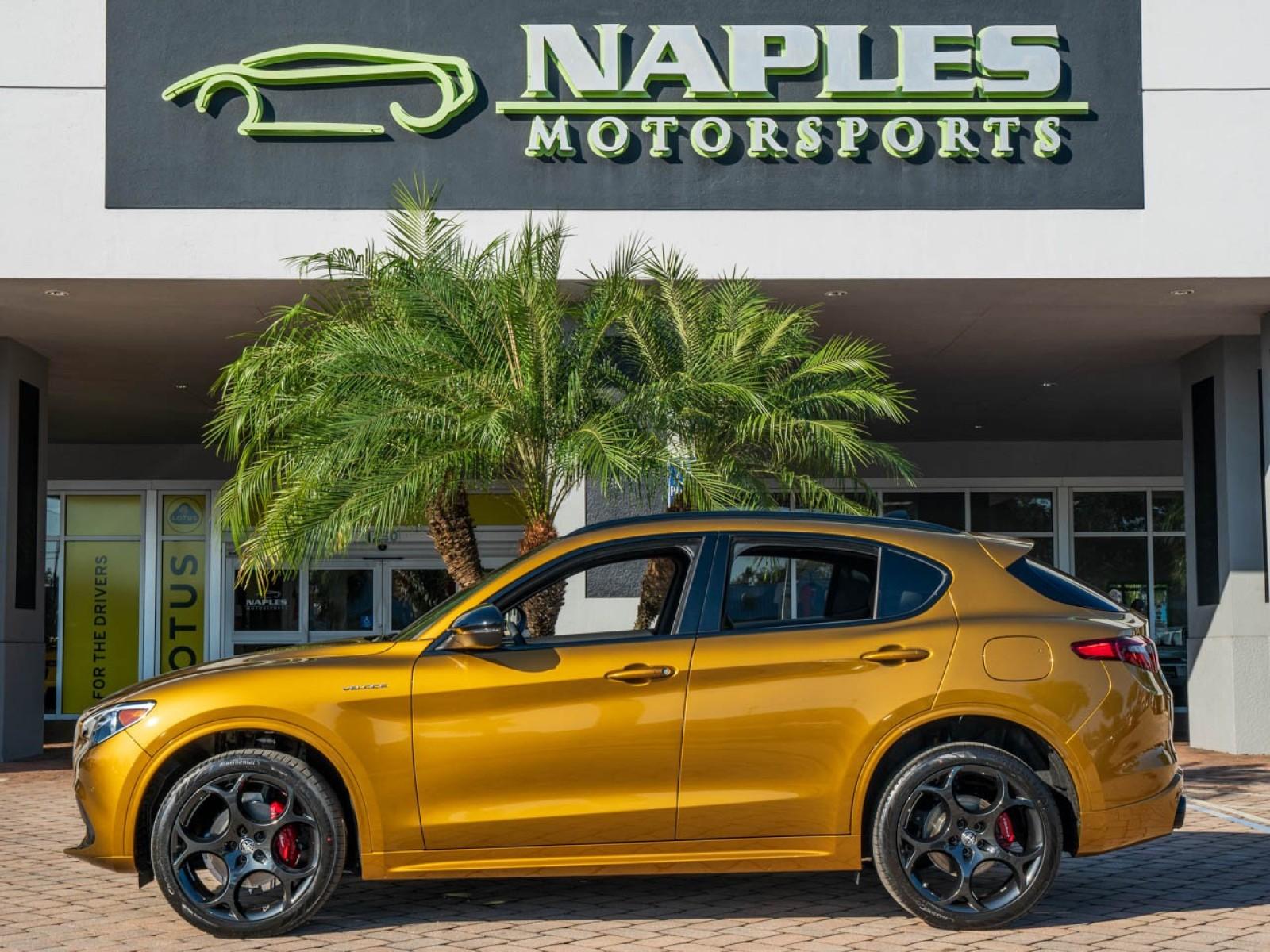 VIN: ZASPAKBN6N7D32952 | New 2022 Alfa Romeo Stelvio Veloce Ti For