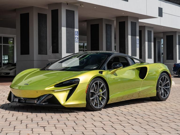 VIN: SBM16AEA2PW000140 | Used 2023 McLaren Artura For Sale (Sold