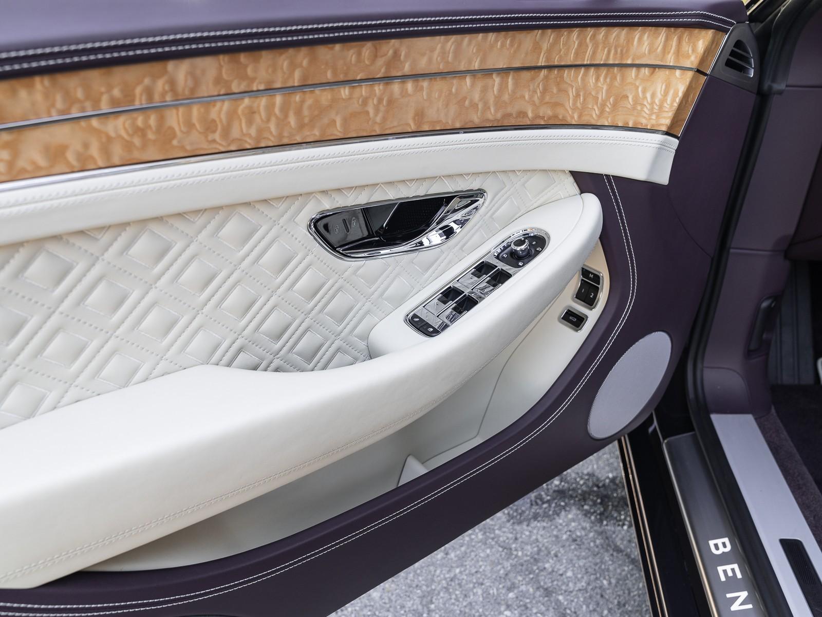 【  高級 ceue case Bentley 】 1996 Bentley Azure Convertible Chassis SCBZK14C5TCX53685