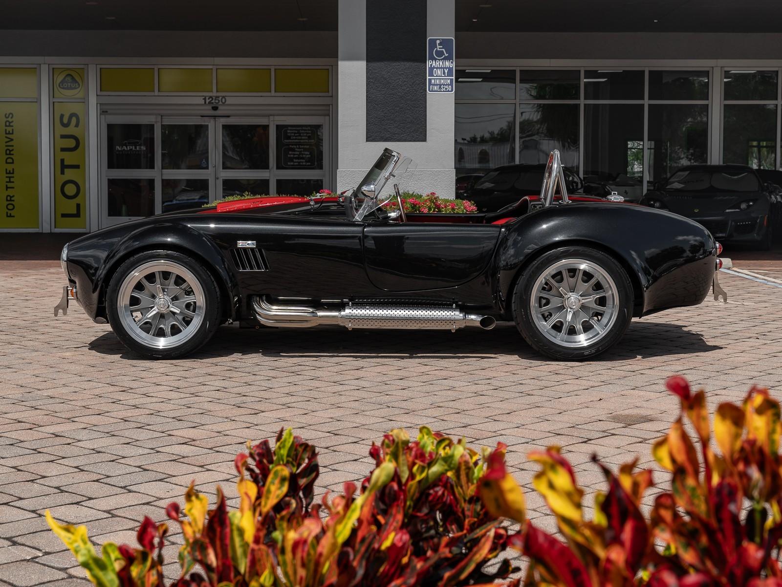 VIN: AE9BMAAH5P1MT1008 | Used 1965 Roadster Shelby Cobra Replica