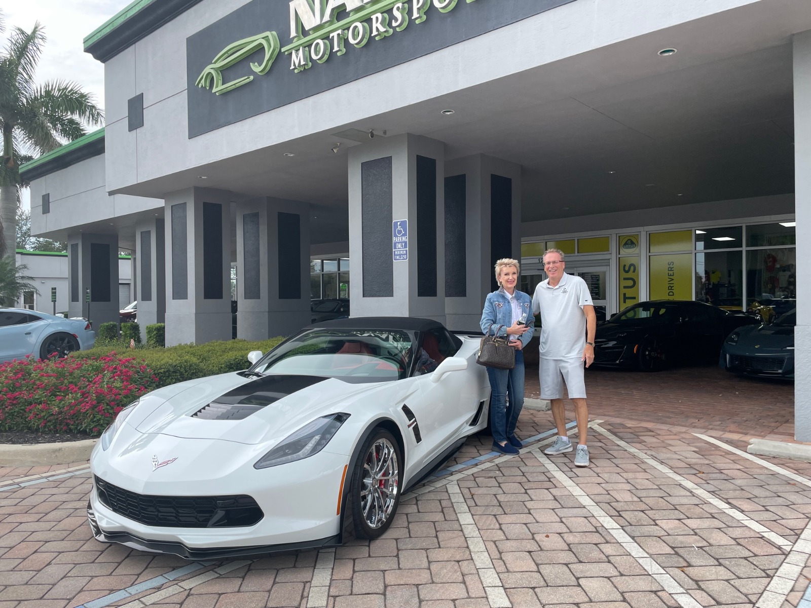 Used-2019-Chevrolet-Corvette-