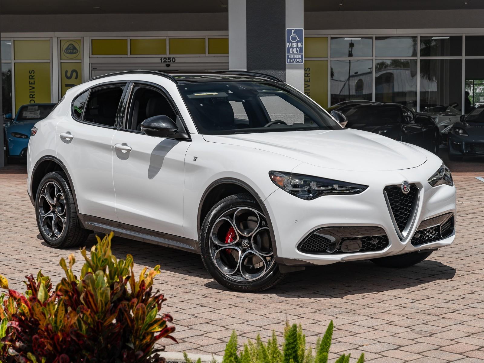 VIN: ZASPAKBNXR7D71002 | New 2024 Alfa Romeo Stelvio Ti For Sale