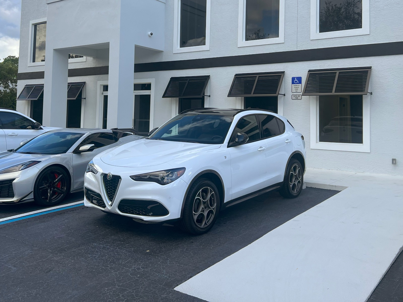 New-2024-Alfa-Romeo-Stelvio-Ti