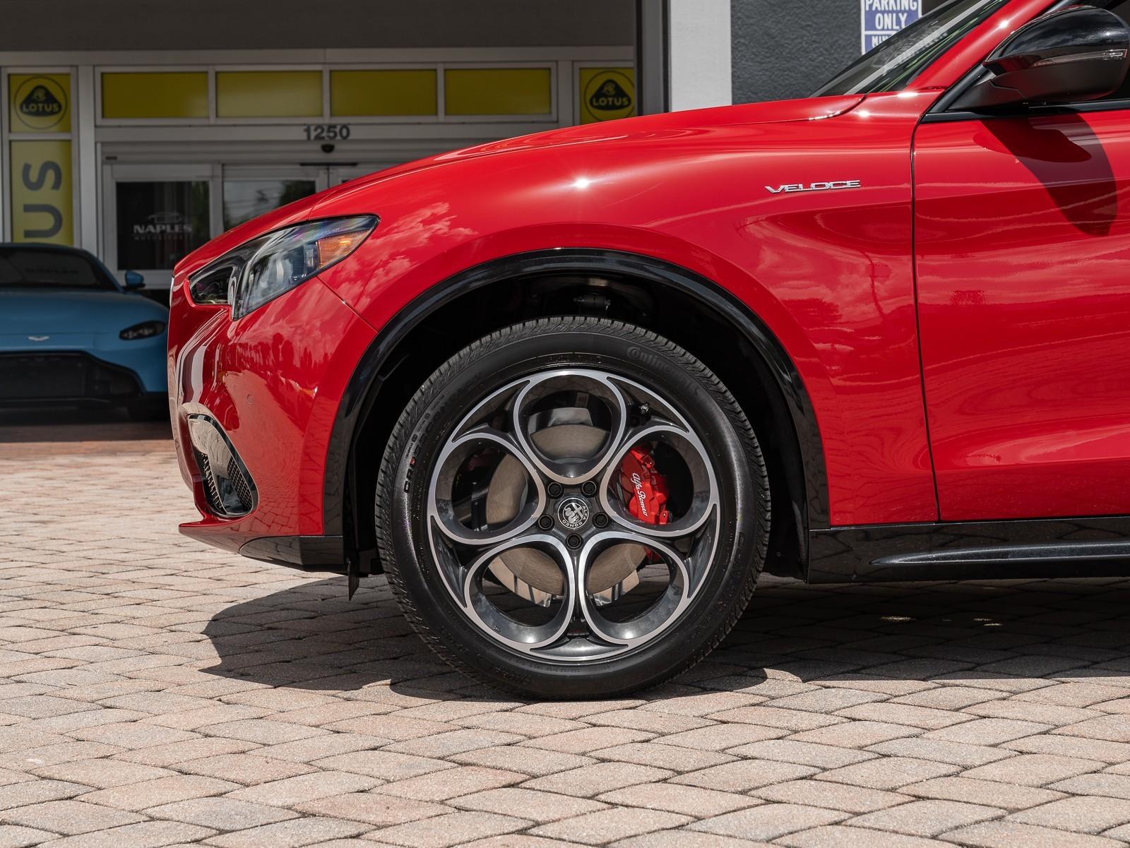 VIN: ZASPAKBN7R7D70972 | New 2024 Alfa Romeo Stelvio Veloce For
