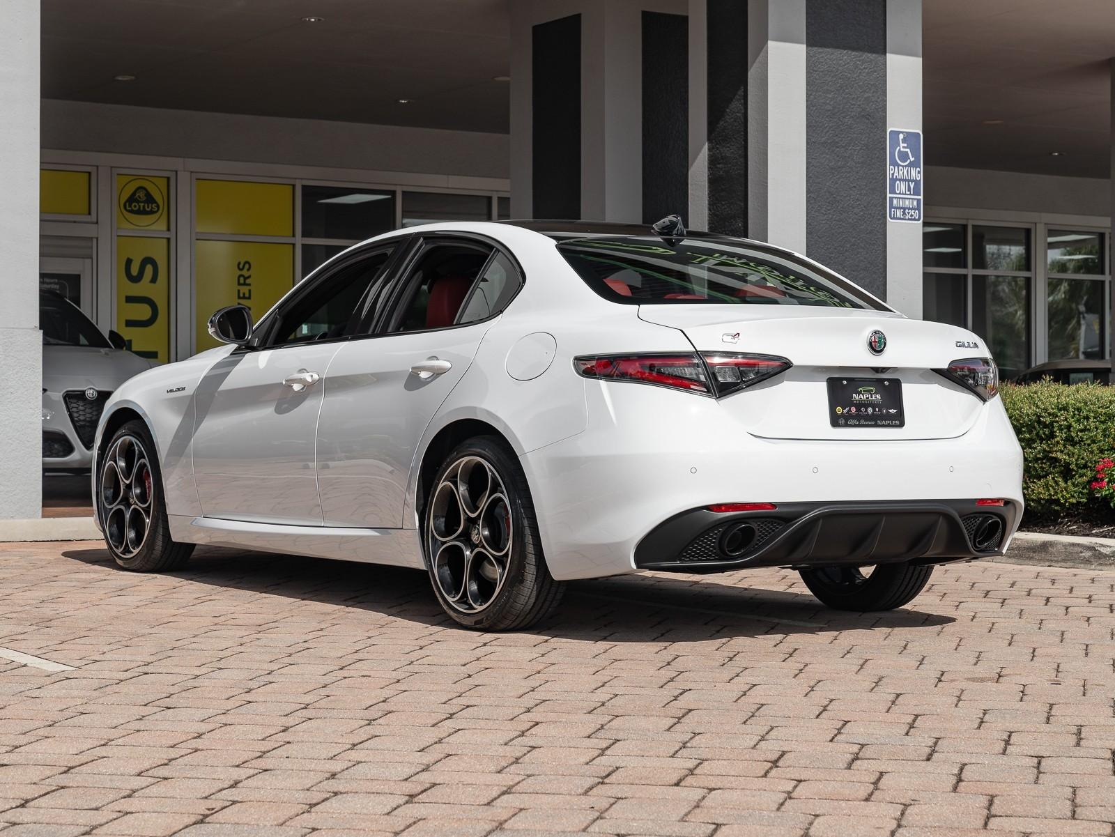 VIN: ZARFANBN8R7678101 | New 2024 Alfa Romeo Giulia Veloce For