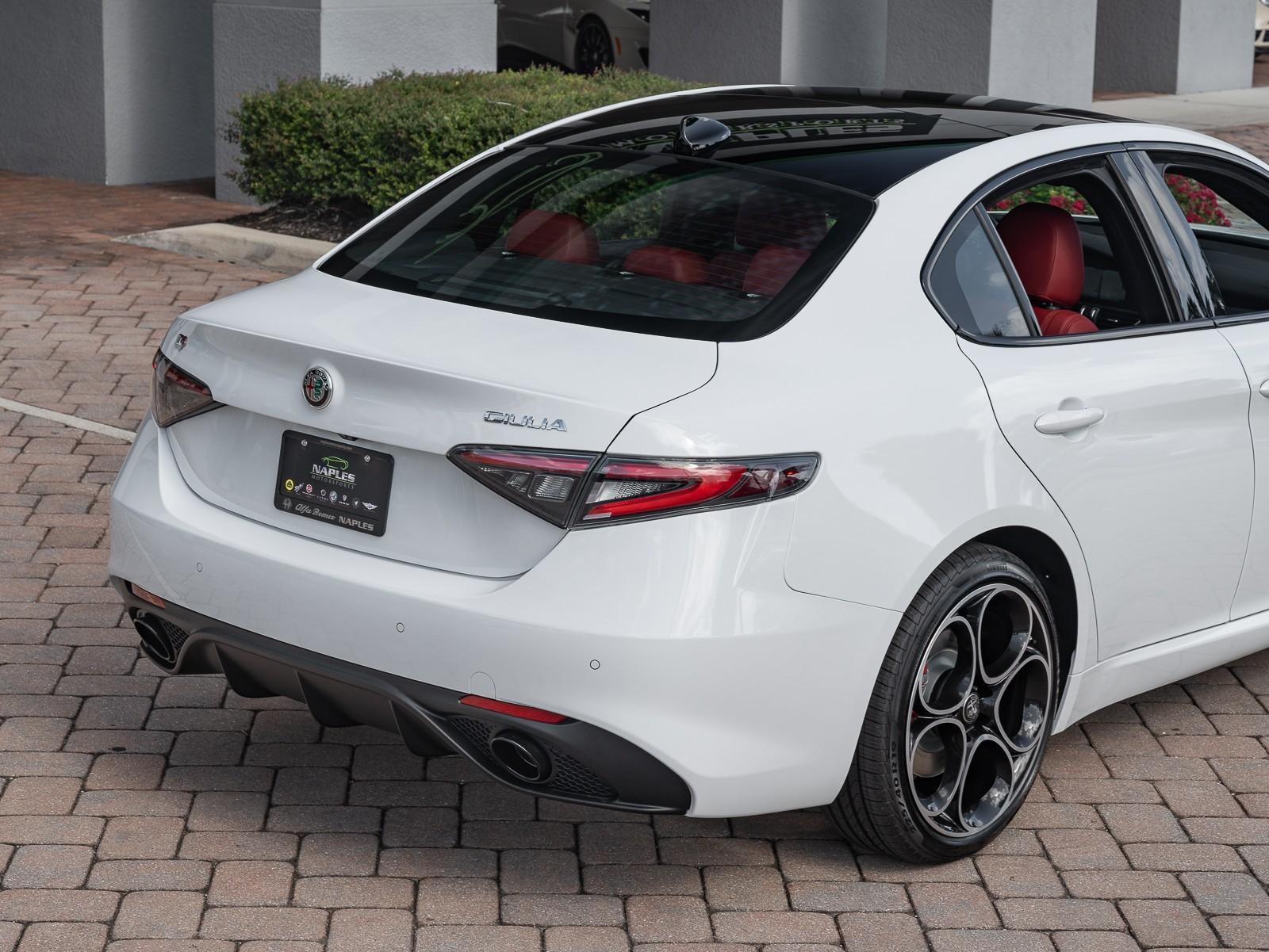 VIN: ZARFANBN8R7678101 | New 2024 Alfa Romeo Giulia Veloce For