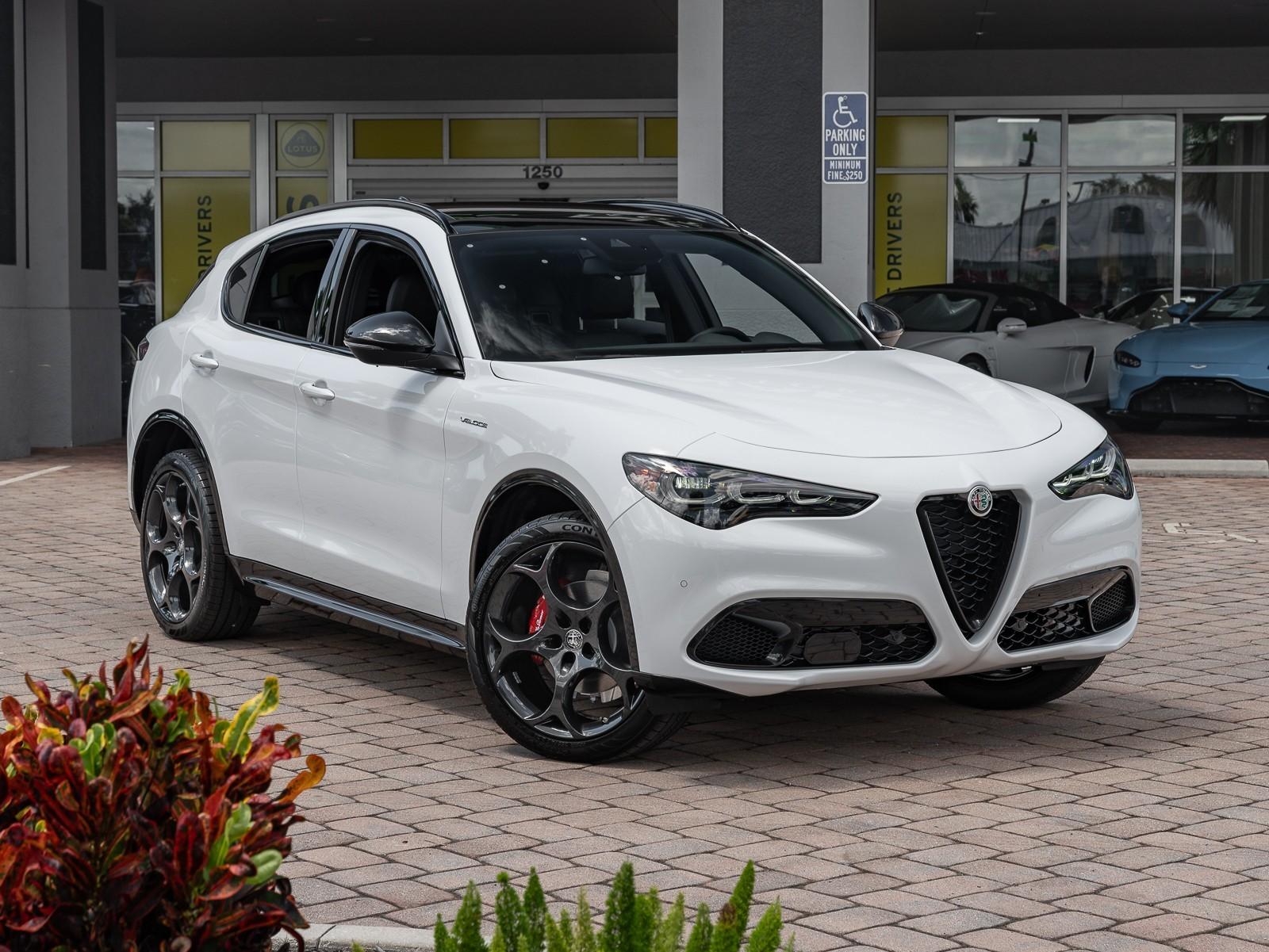 VIN: ZASPAKBN2R7D75478 | New 2024 Alfa Romeo Stelvio Veloce For