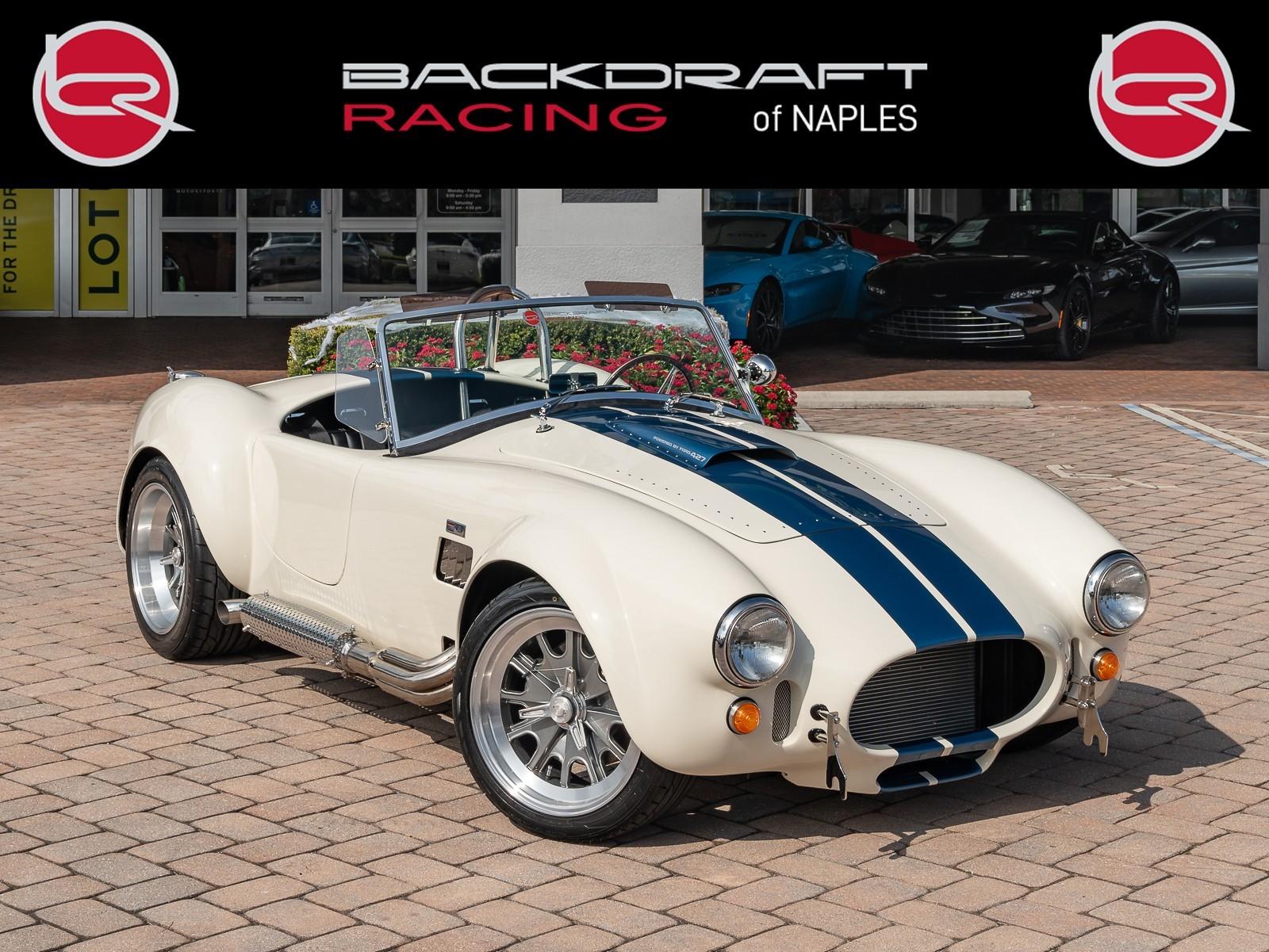 希少！激レア！当時物！amt COBRA ROADSTER 1965 Cobra Roadster | Classic Auto Mall