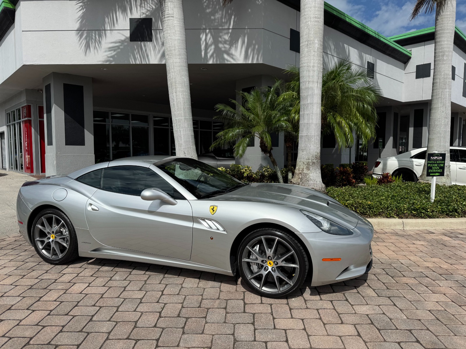 Used-2011-Ferrari-California-
