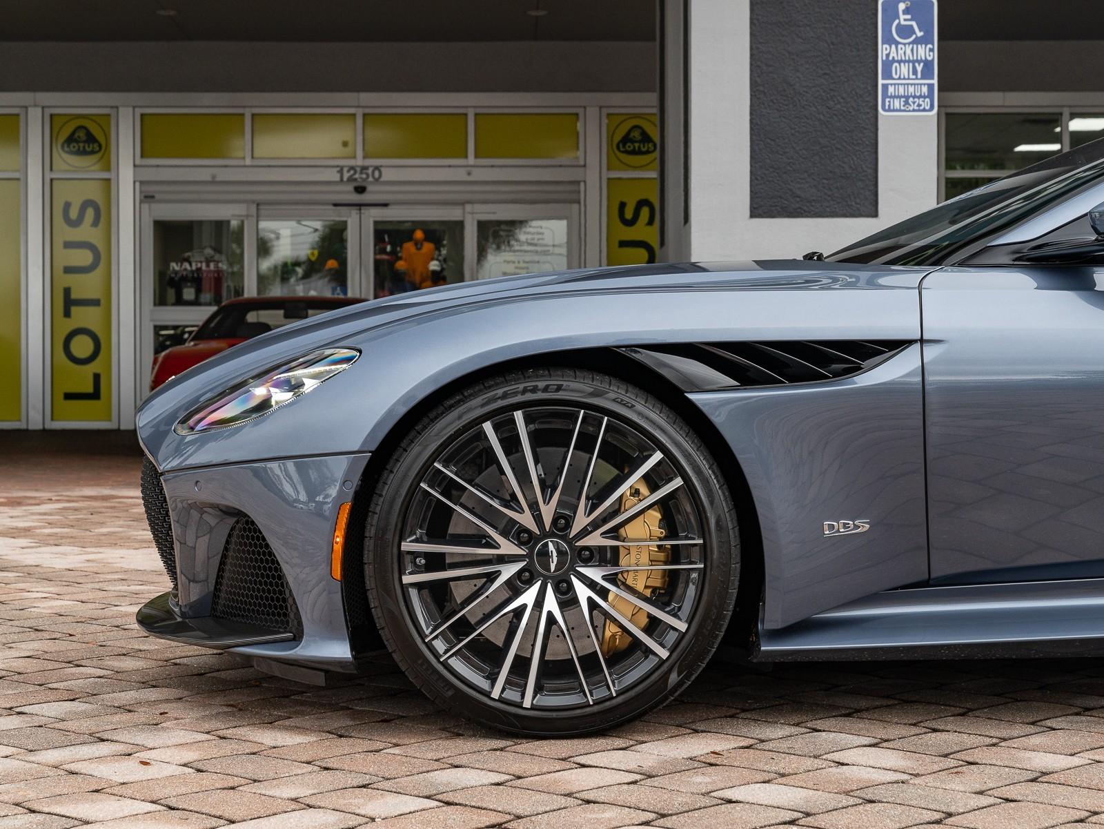 VIN: SCFRMHCV0NGT02924 | Used 2022 Aston Martin DBS Superleggera