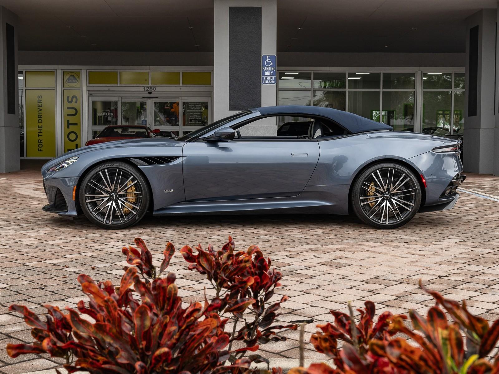VIN: SCFRMHCV0NGT02924 | Used 2022 Aston Martin DBS Superleggera