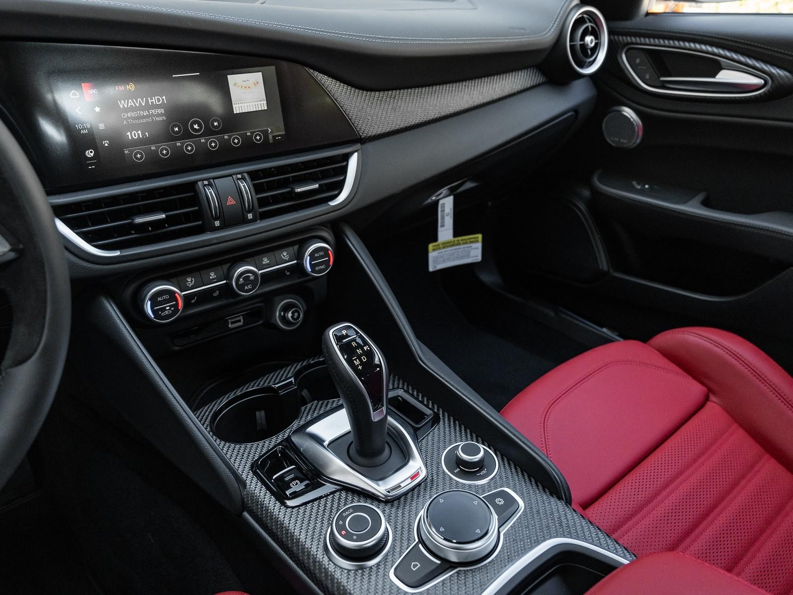 VIN: ZARFAMEV1R7685896 | New 2024 Alfa Romeo Giulia Quadrifoglio