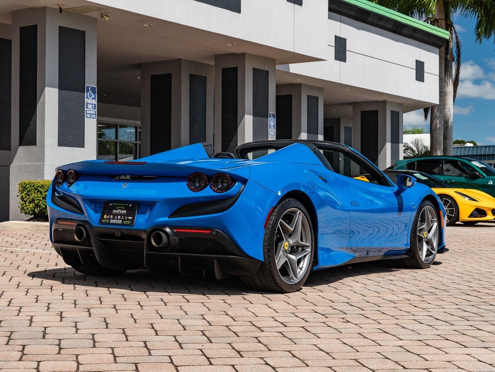 激レア　St-Raphaël ブリキカー Rare Ferrari 412P sells for $30 million at Bonhams Quail Auction