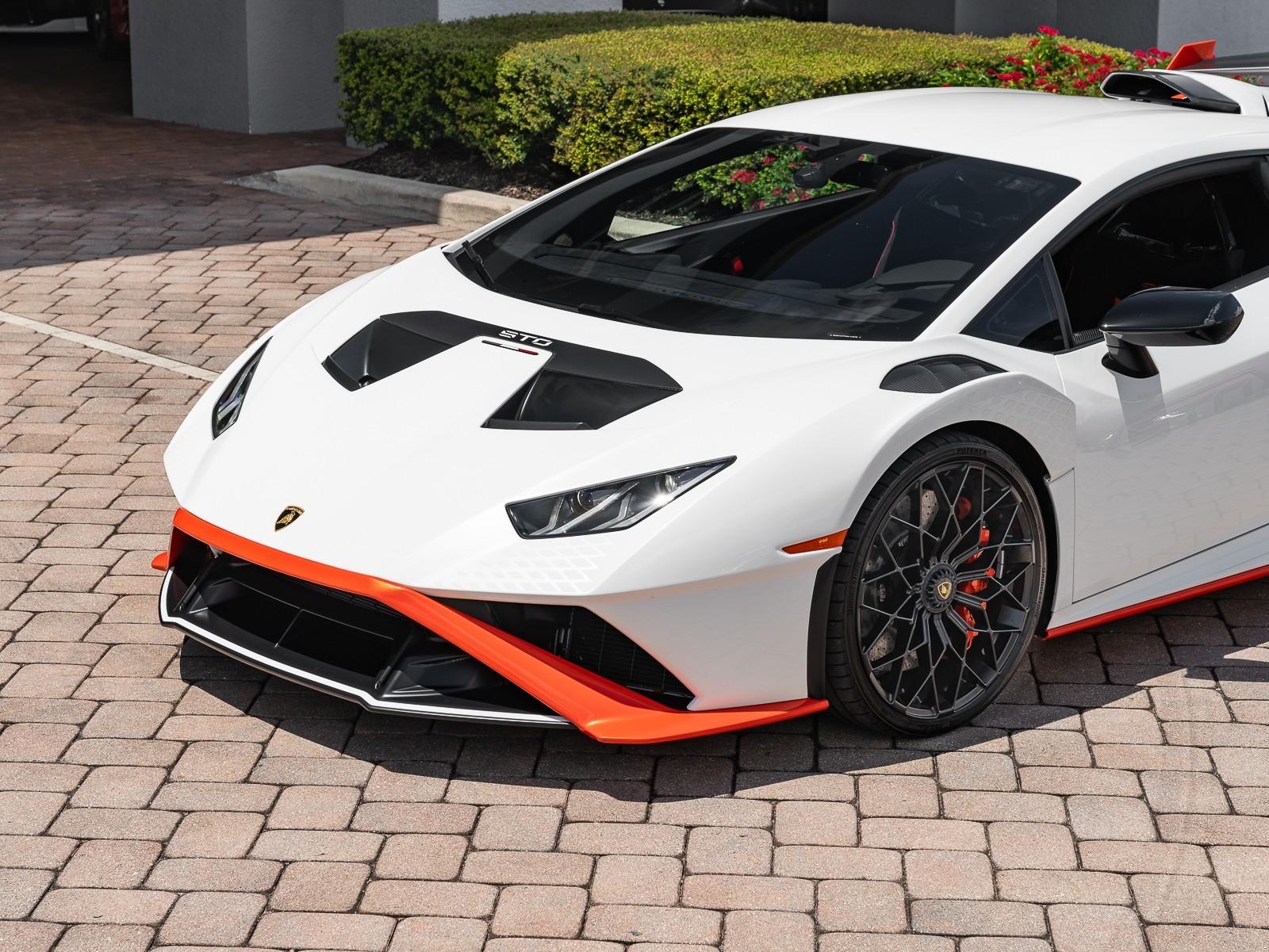 VIN: ZHWUA6ZX6NLA18116 | Used 2022 Lamborghini Huracan STO For