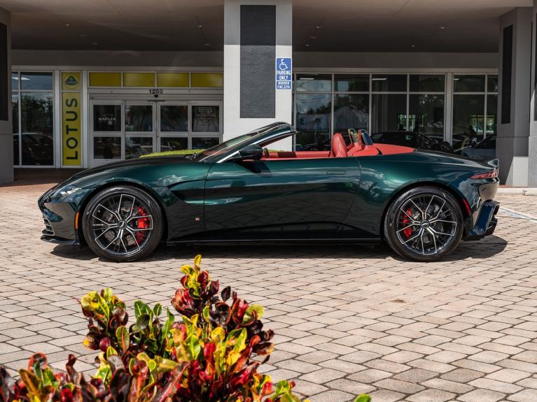 マルタンマルジェラ　ブーティ　37 ダークグリーン VIN: SCFSMGBW9MGP05580 | Used 2021 Aston Martin Vantage For Sale