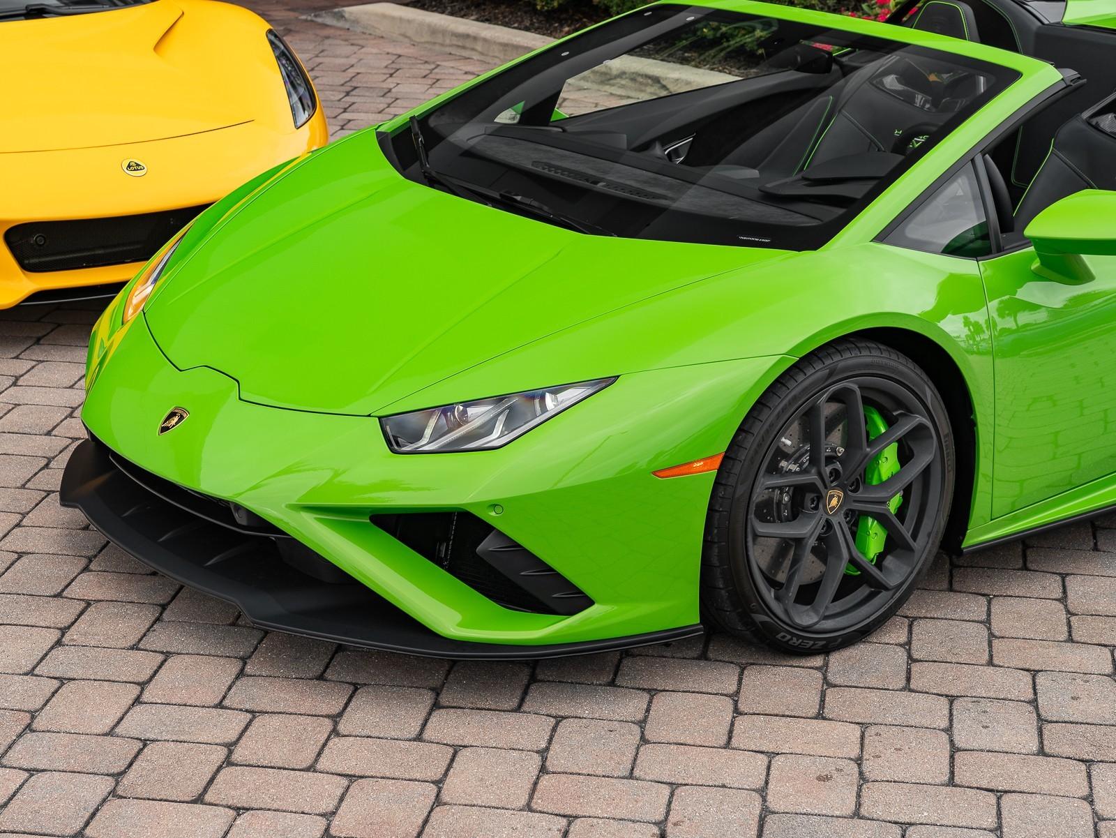VIN: ZHWUT5ZF2NLA19565 | Used 2022 Lamborghini Huracan EVO For