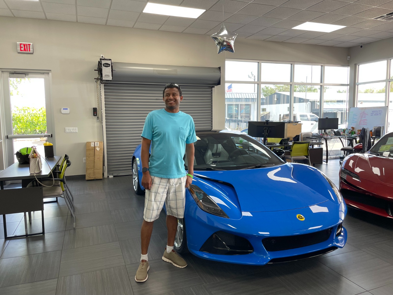 New-2025-Lotus-Emira-V6-