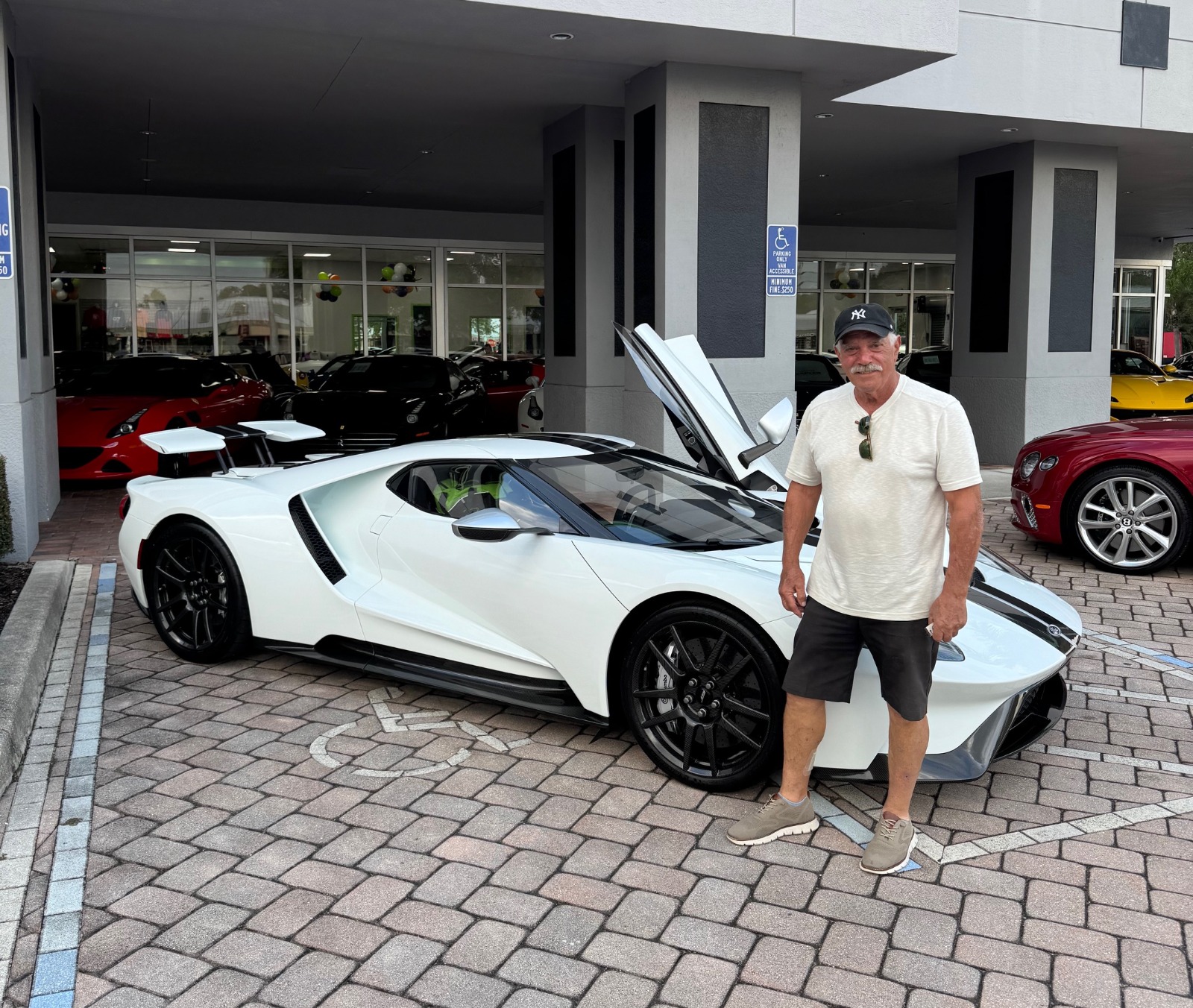 Used-2019-Ford-GT-1762964587.jpg