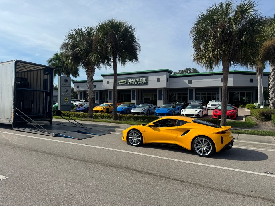 New-2025-Lotus-Emira-V6-