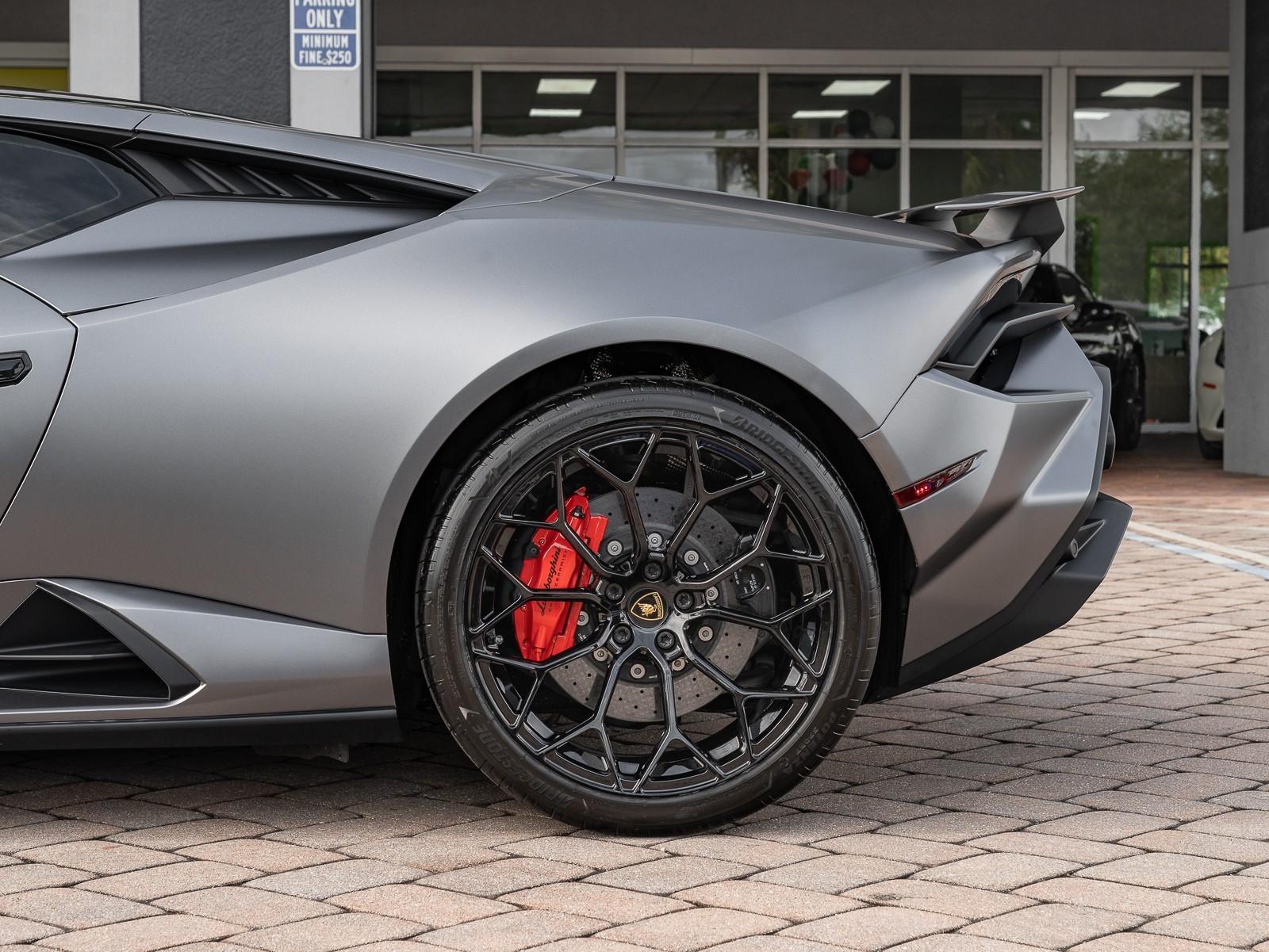 VIN: ZHWUB6ZF5RLA25682 | Used 2024 Lamborghini Huracan Tecnica
