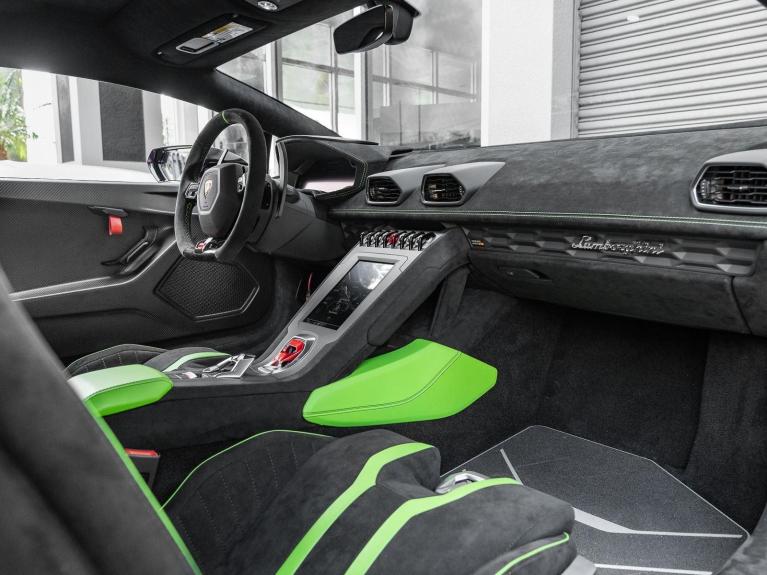 Used 2023 Lamborghini Huracan STO Coupe for sale $459,995 at Naples Motorsports Inc in Naples FL