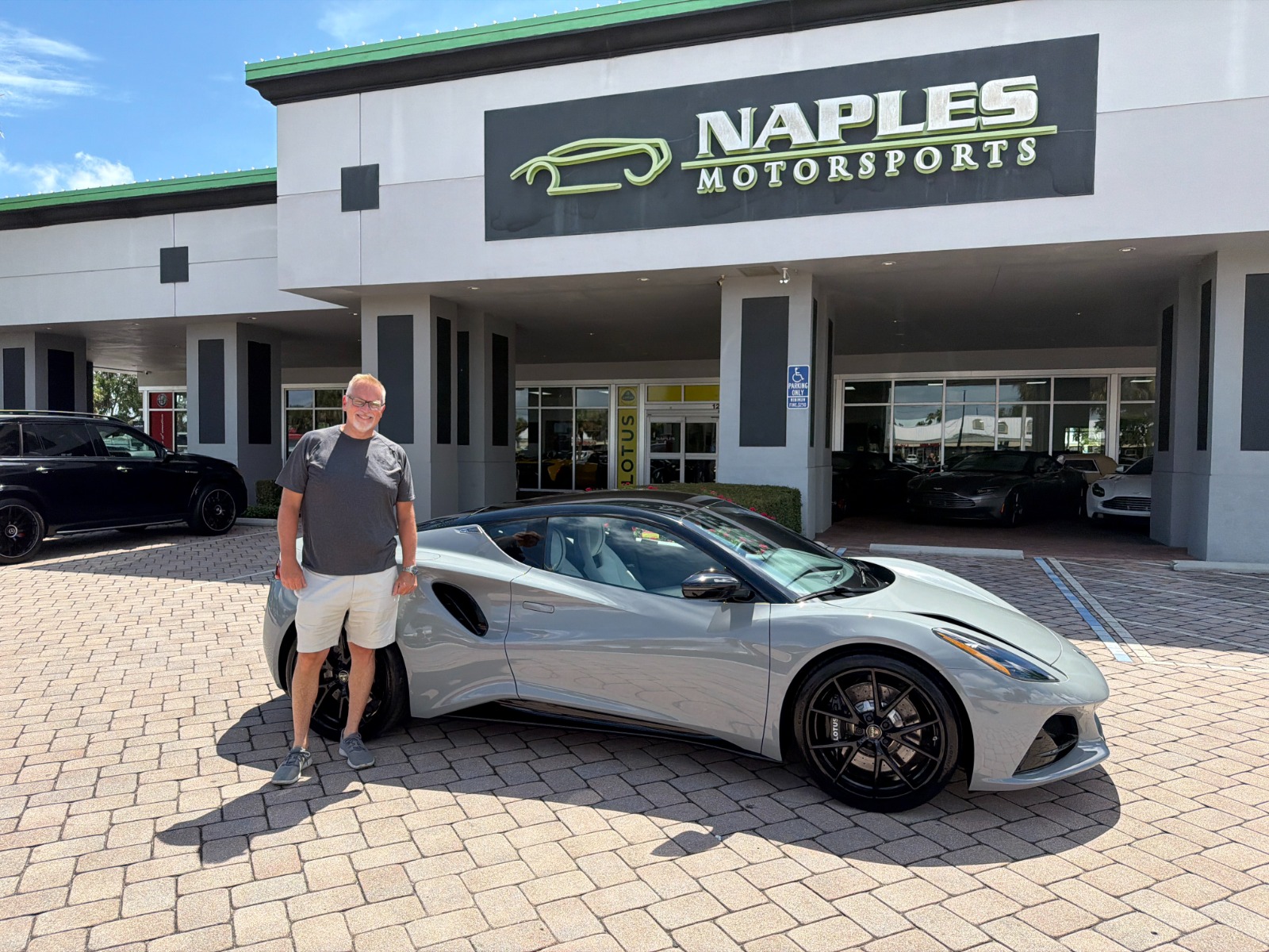 New-2026-Lotus-Emira-Turbo-SE-