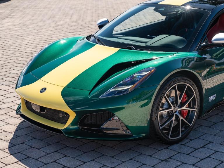 ザミオクルカス　エメラルドグリーン VIN: SCCLEJAX3THA10030 | New 2026 Lotus Emira Jim Clark Edition