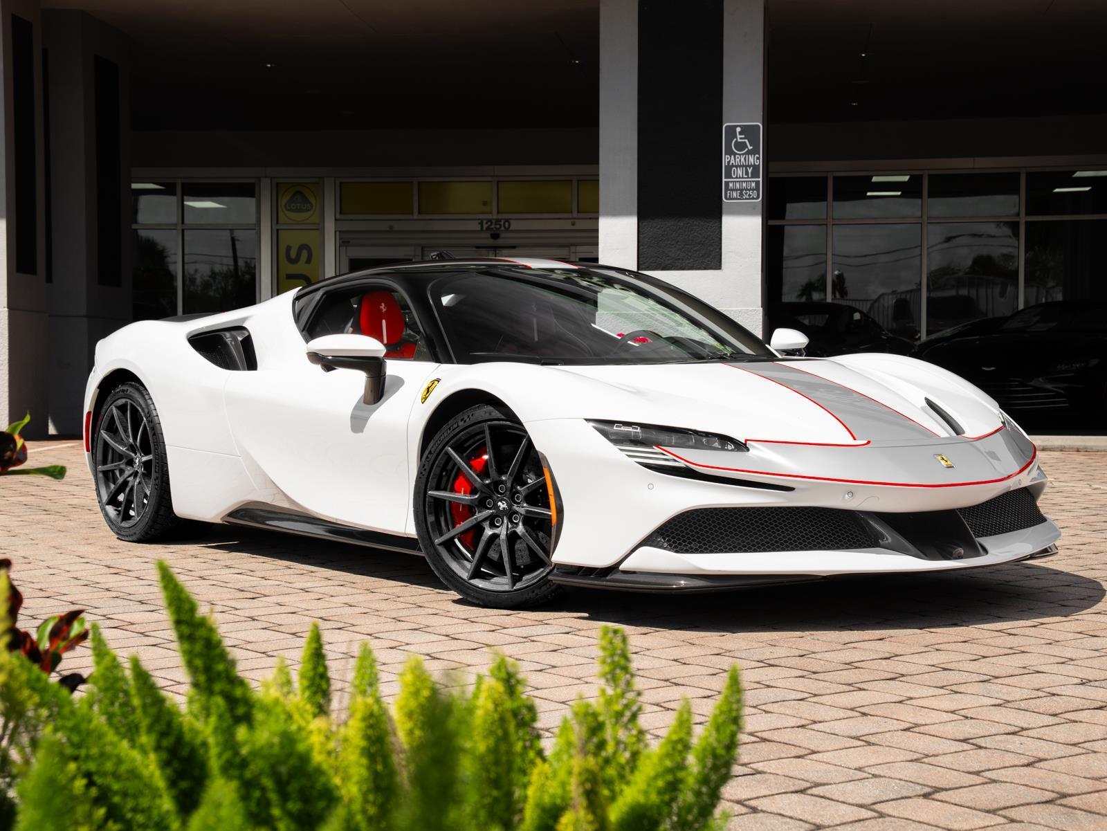 VIN: ZFF95NLA0N0276651 | Used 2022 Ferrari SF90 Stradale Coupe For