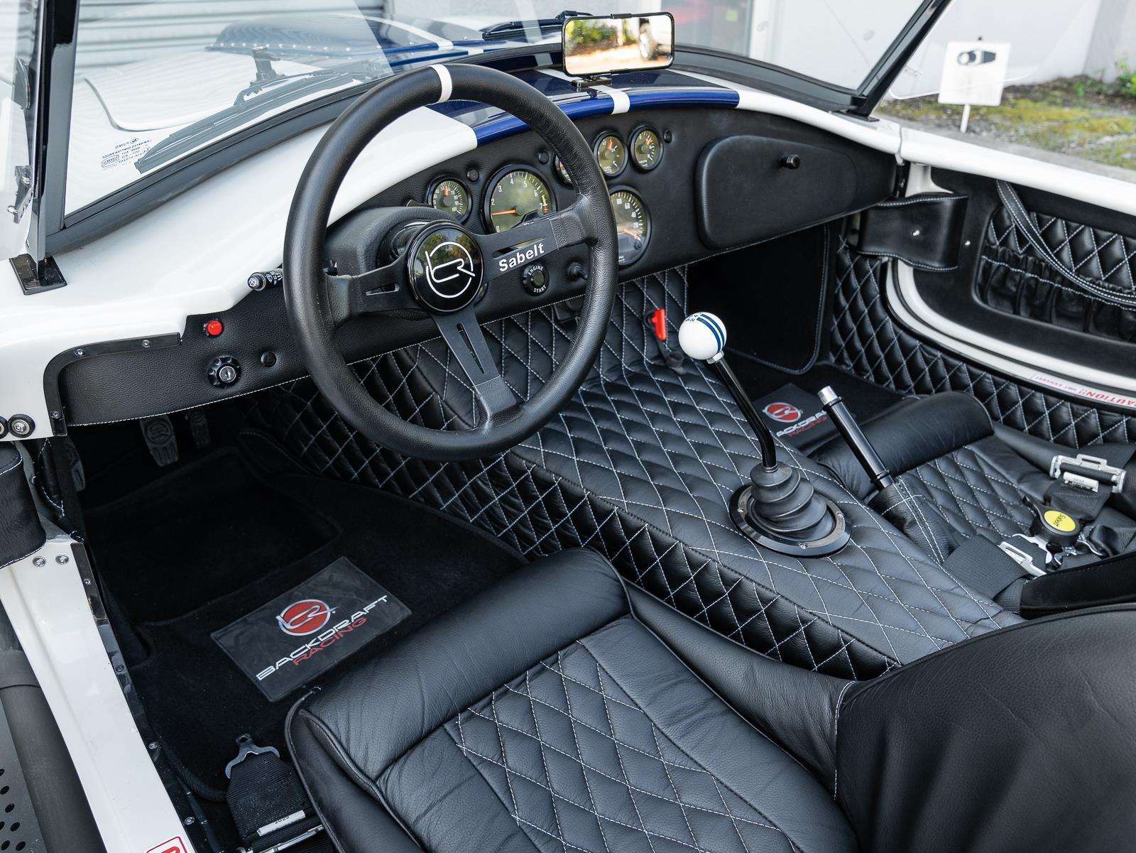 VIN: AE9BMAAH7R1MT1174 | Used 1965 Backdraft Cobra Roadster Shelby