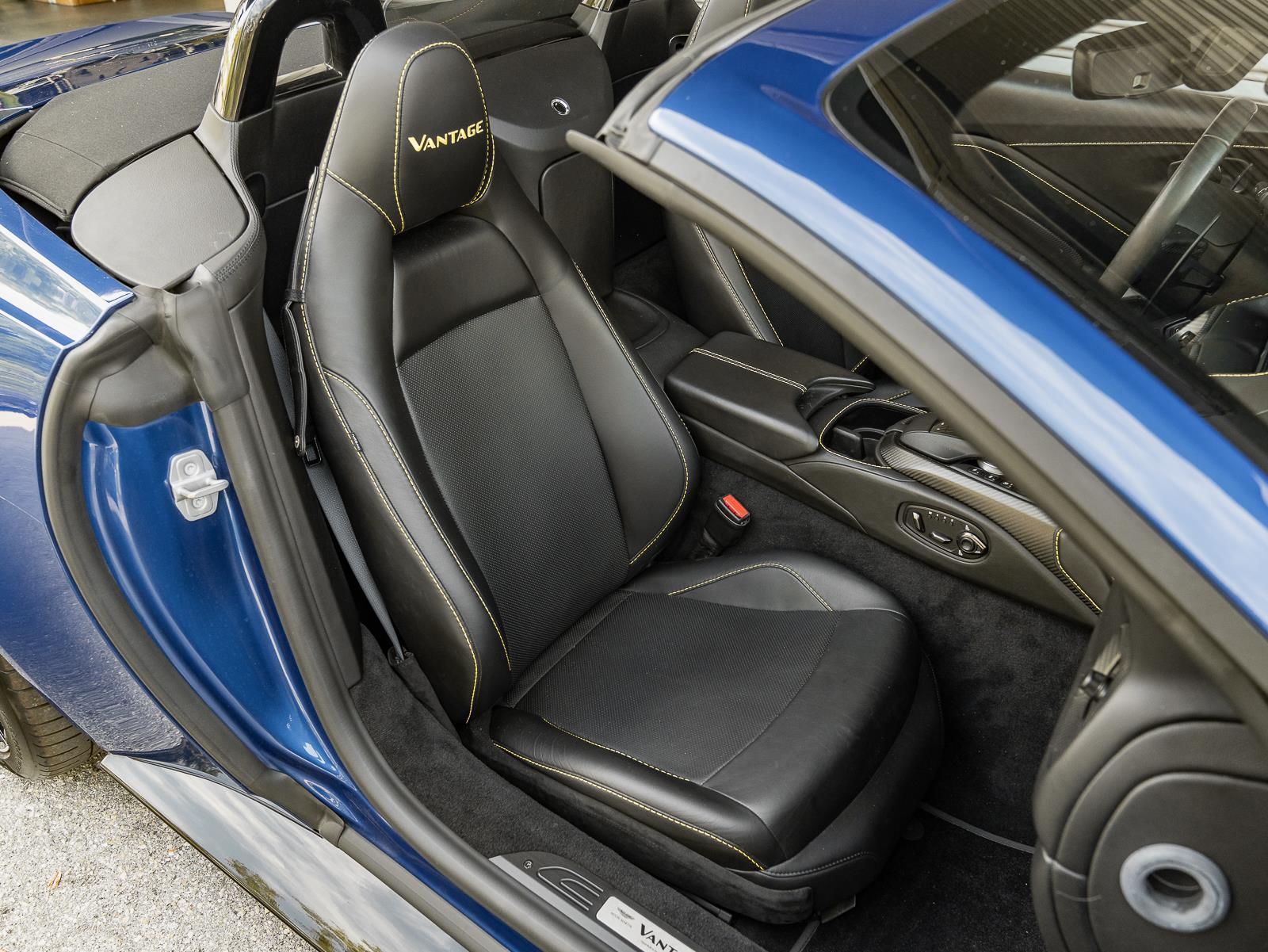 VIN: SCFSMGBW1MGP05430 | Used 2021 Aston Martin Vantage Roadster