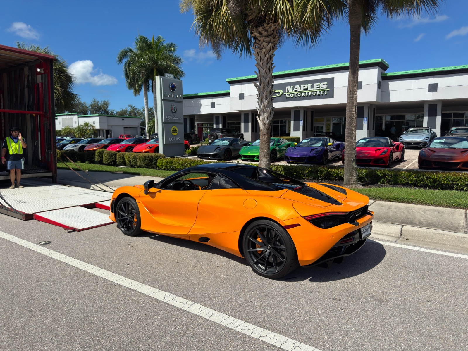 Used-2022-McLaren-720S-